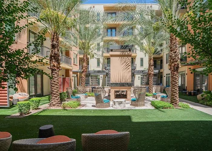 Apartment Boulevard Modern Roosevelt Row 1br Pool Gym 2 Phoenix